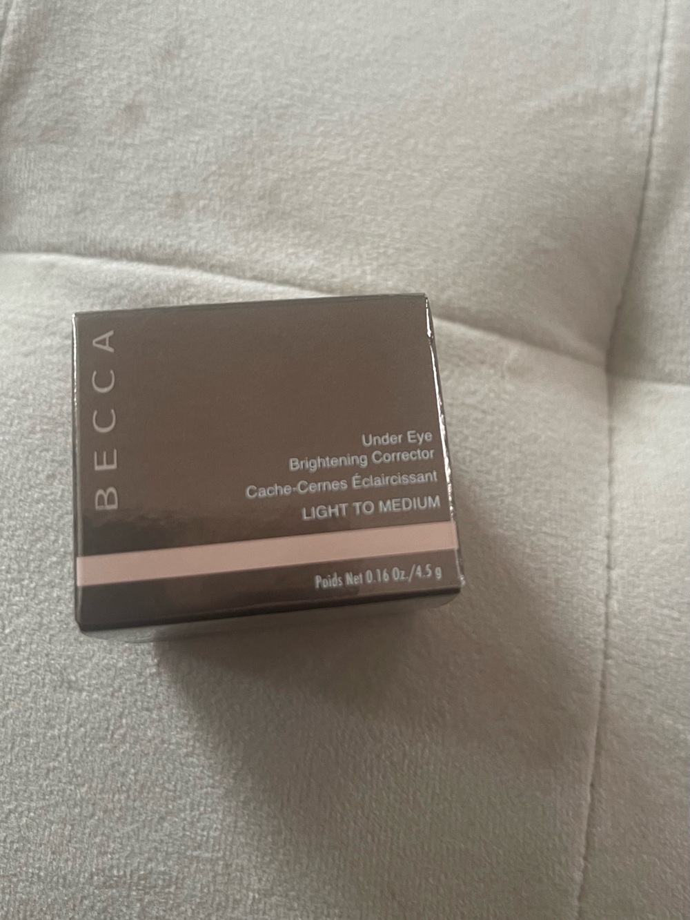 BECCA Under Eye Brightening Corrector - Light Medium